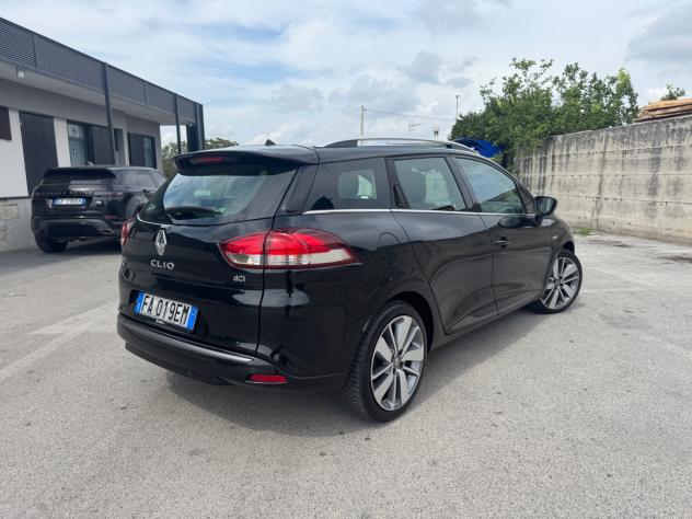 Renault Clio Sporter dCi 8V 90CV COSTUME NATIONAL - Foto 7
