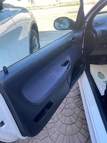Peugeot 206 1.1 3p. XR - Foto 6