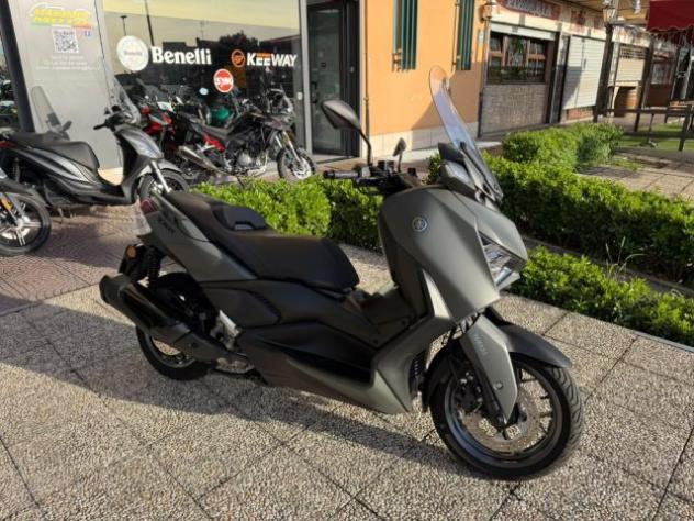YAMAHA X-MAX 300 TUTTO INCLUSO ANCHE PASSAGGIO! MINI RATE rif. 24226653 - Foto 3