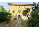 Rustico in vendita a Camaiore 220 mq  Rif: 1330485