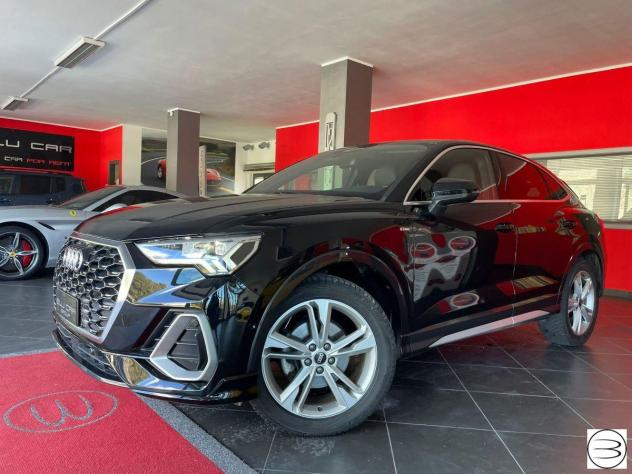 AUDI - Q3 Sportback - Q3 SPB 35 TDI S tronic S line edition - Foto 3