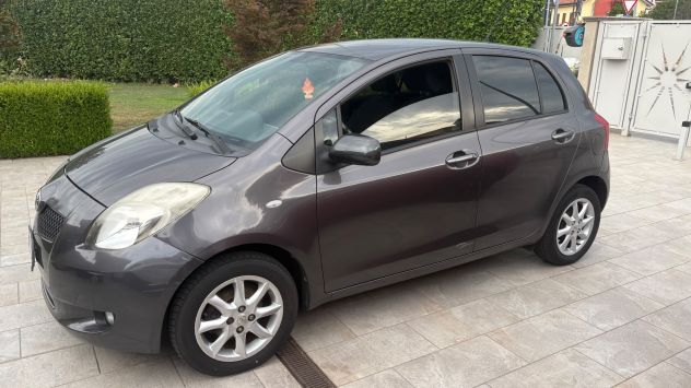 Toyota Yaris 1.0 benz 2008 5 porte - Foto 5