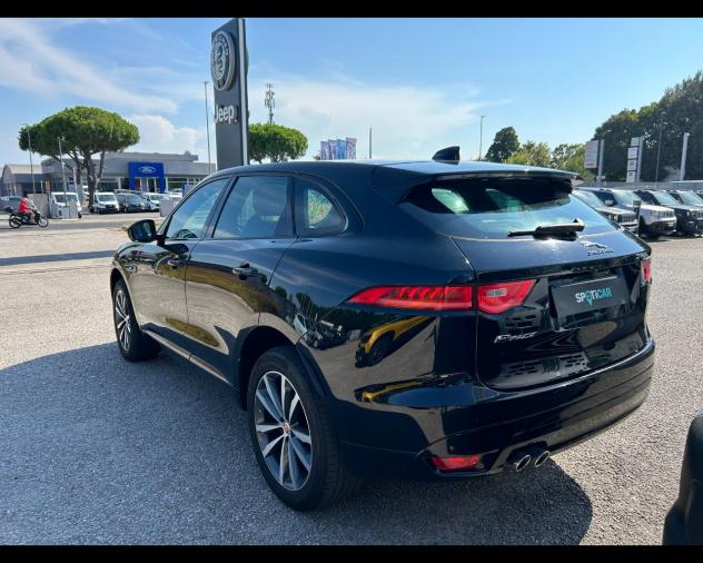 Jaguar F-Pace 2.0d 180 CV AWD aut. R-Sport - Foto 2