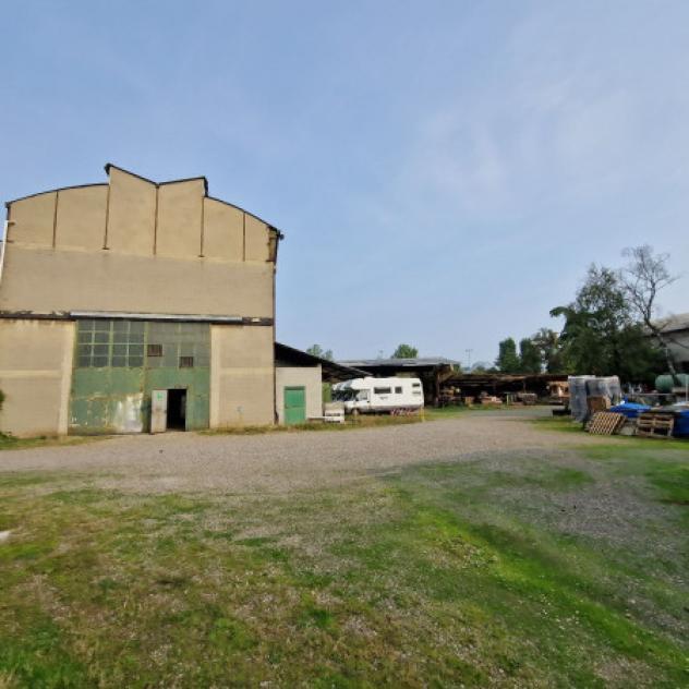 Immobile di 1540 m² con più di 5 locali in vendita a Pero - Foto 5