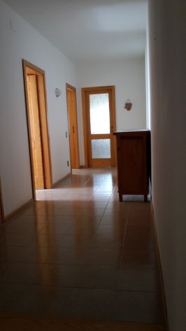 Grande appartamento ind. in bifamilare con vista mare garage e posto auto - Foto 5