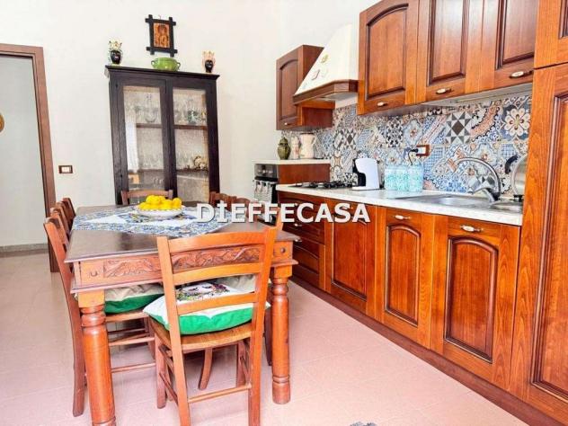 V2545 - In vendita casa in periferia lato Trapani - Foto 2