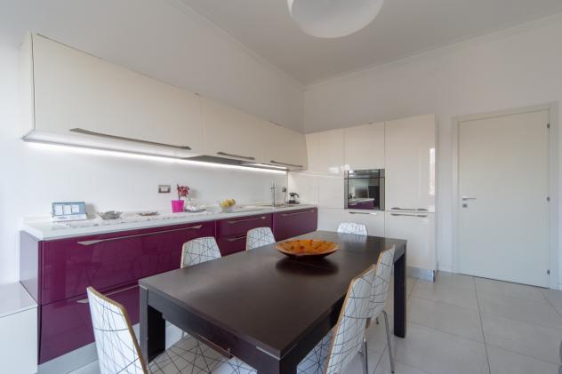milano splendido appartamento via Paduli 18 ristrutturato piano alto soggiorno cucina vista due camere bagno euro 485.000 ? trattabili info@lecaseital - Foto 4