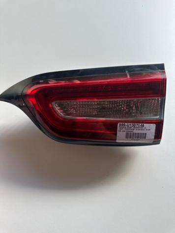 FANALE POST. PARTE INT. D. 999-U1307148 Parti elettriche Fanaleria Fanali Fanale post. dx. JEEP - CHEROKEE - 01-04-2014 - 01-05-2018