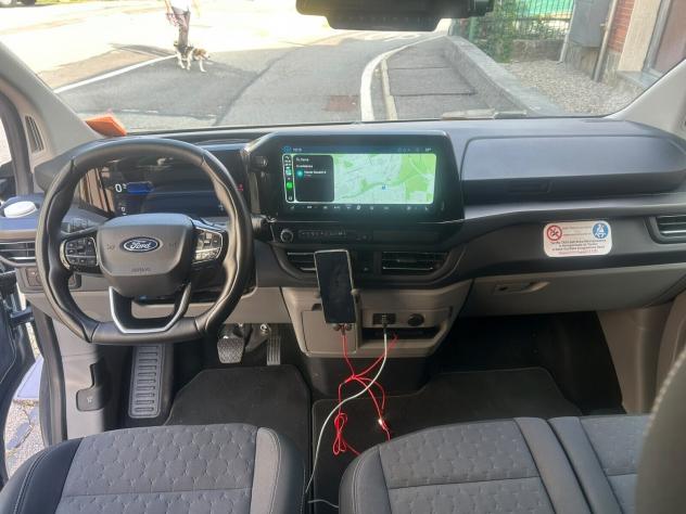 Ford Tourneo CUSTOM 2.5 Plug In Hybrid Titanium - Foto 8