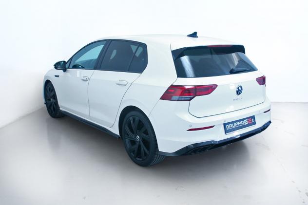 Volkswagen Golf 1.5 eTSI EVO ACT 130 cv R-Line DSG / "Black Style" - Fari IQ.Light - LED Performance - Sedili riscaldabili - Sedili sportivi R-line - Foto 6