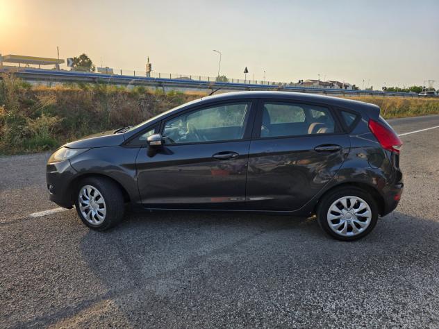 Ford Fiesta 1.4 TDCi 5p. Ghia - Foto 8