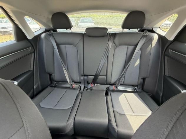 Audi Q3 40 TDI quattro S tronic Business "IN ARRIVO" - Foto 3