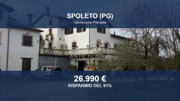 Immobile in asta di 544 m² in vendita a Spoleto