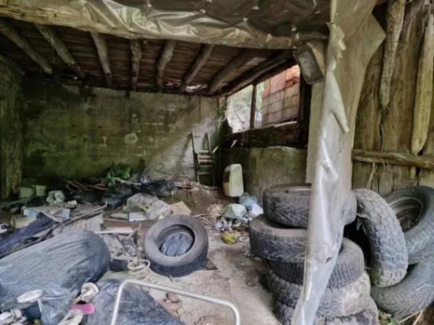 Immobile in asta di 439 m² con più di 5 locali e box auto in vendita a Torrebelvicino - Foto 2