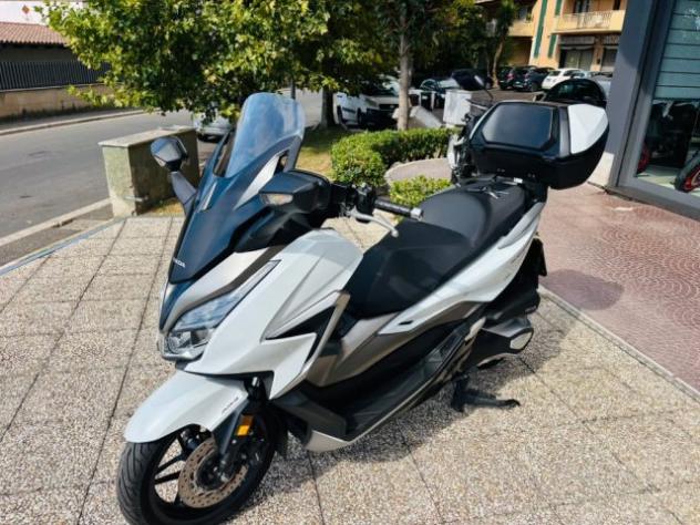 HONDA Forza 350 TUTTO INCLUSO ANCHE PASSAGGIO! MINI RATE rif. 24114085 - Foto 6