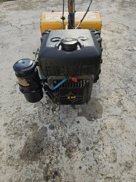 Motocoltivatore Grillo Fior Fiore. Motore Lombardini 6 HP. Invertitore a leva pe - Foto 6