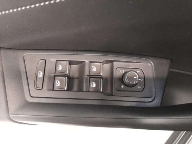 Volkswagen T-Roc 2.0 TDI SCR Style DSG 4MOTION - Foto 9