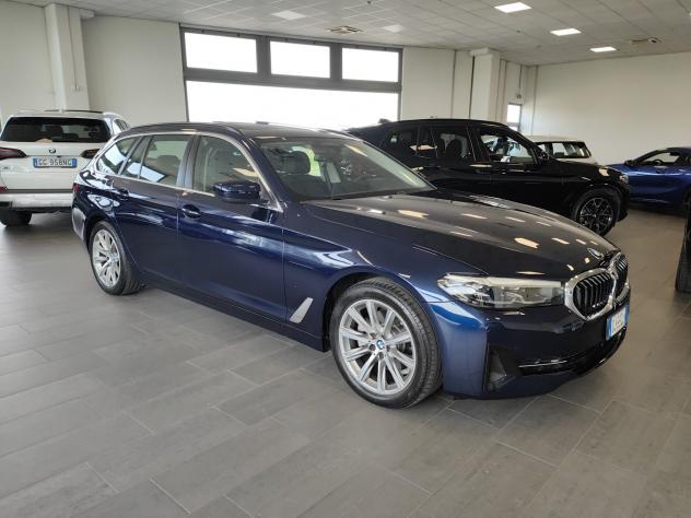 BMW Serie 5 520d 48V xDrive Touring Tetto Pelle Adap.Cruise - Foto 2