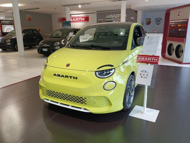 Abarth 500e 3+1 ABARTH Scorpionissima - Foto 3