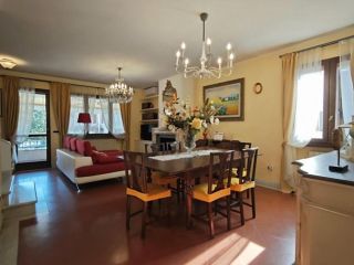 Villetta a schiera in affitto a Caranna - Forte dei Marmi 120 mq  Rif: 1398041
