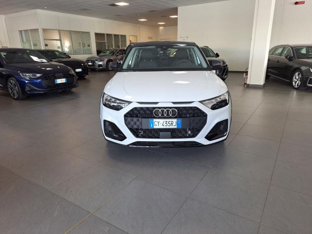 Audi A1 A1 allstreet 30 1.0 tfsi Identity Contrast 116cv s tronic - Foto 2
