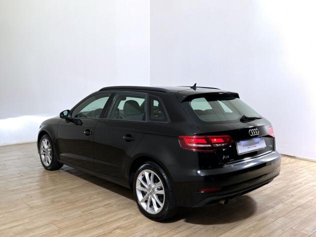 Audi A3 A3 Sportback 1.6 tdi Business 110cv - Foto 6
