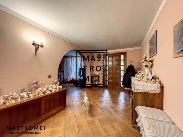VILLA di 10 vani e di 450 mq (UZZANO) rif. 3458 - Foto 5
