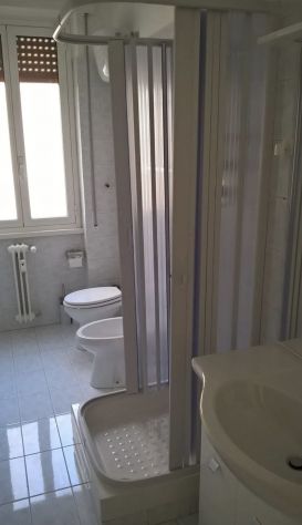 GARBATELLA BILOCALE ARREDATO CON BALCONE - Foto 4