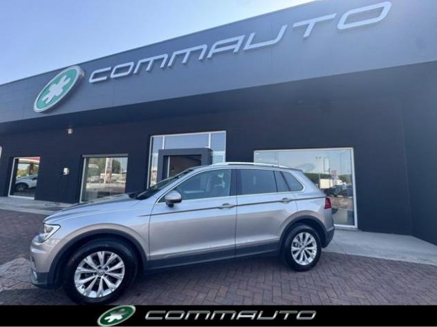 VOLKSWAGEN Tiguan 2.0 TDI SCR DSG 4MOTION Business BMT rif. 24002840 - Foto 2