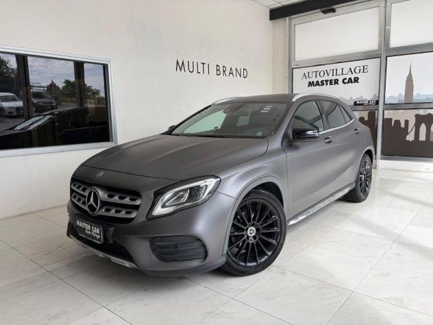 MERCEDES - GLA 200 Automatic Premium (C/V)