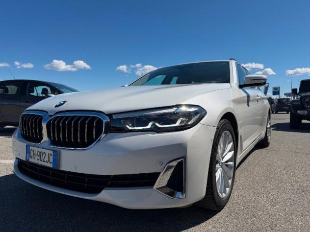 BMW Serie 5(G30/31/F90) 518d 48V Touring Luxury - Foto 4