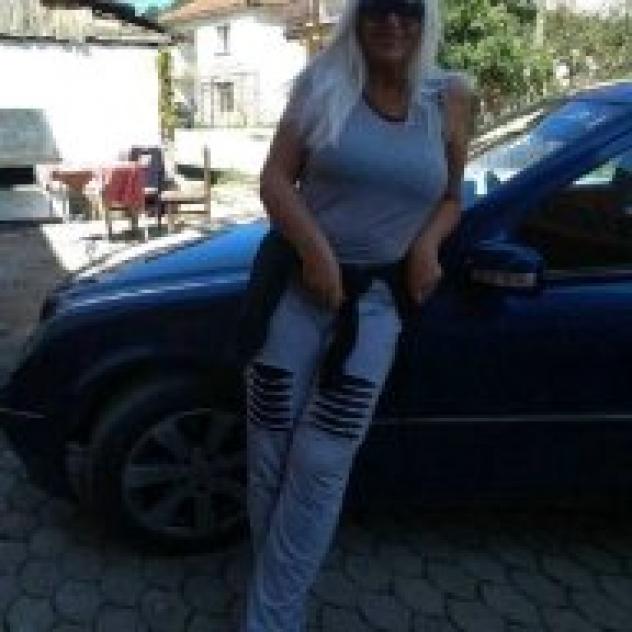 elisabeth, 48 da Forlì Tel:
