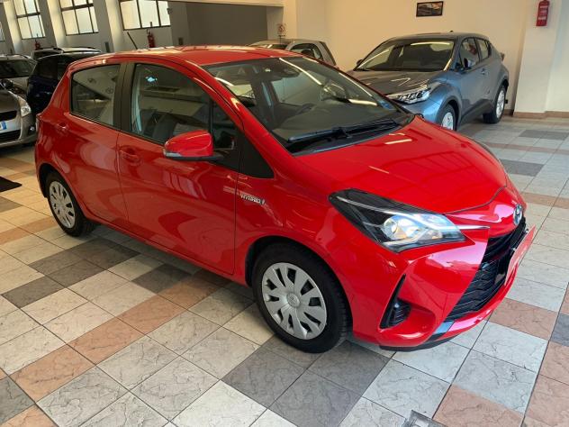 Toyota Yaris 1.5 Hybrid 5 porte Cool