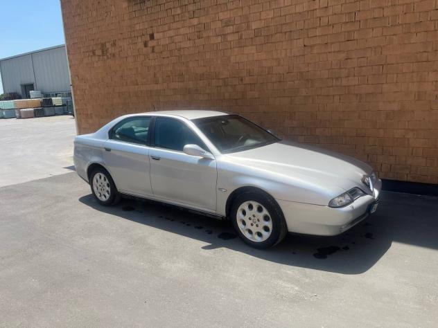 Alfa Romeo 166 2.4 JTD Distinctive