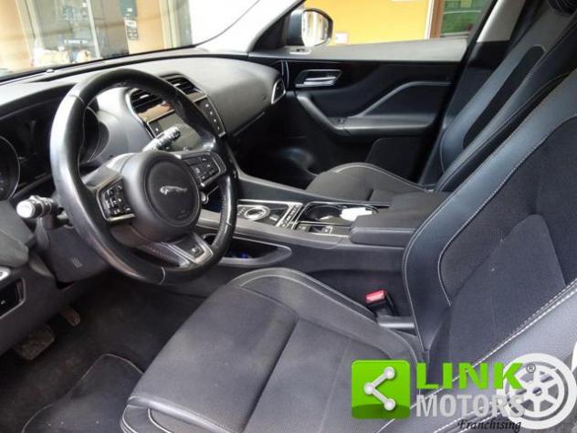 JAGUAR F-Pace 2.0 D. 180 CV R-SPORT rif. 24019671 - Foto 7