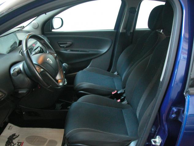 Lancia Ypsilon 1.2 69 CV 5 porte S Momodesign - Foto 6