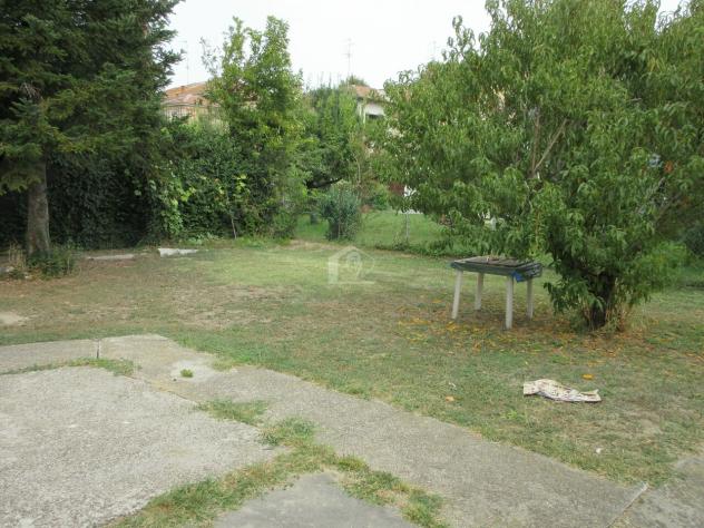 Suzzara vendesi casa indipendente 10 vani 300 Mq - Foto 10