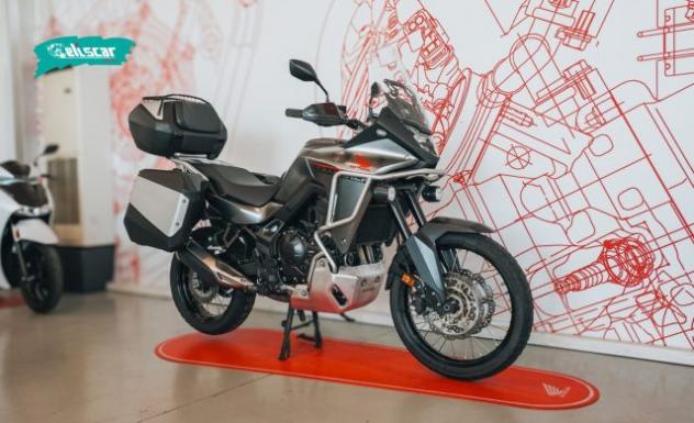 HONDA Transalp XL750 TRANSALP XL750 rif. 24166238 - Foto 2