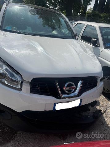 Vari pezzi di ricambio NISSAN QASHQAI - Foto 2
