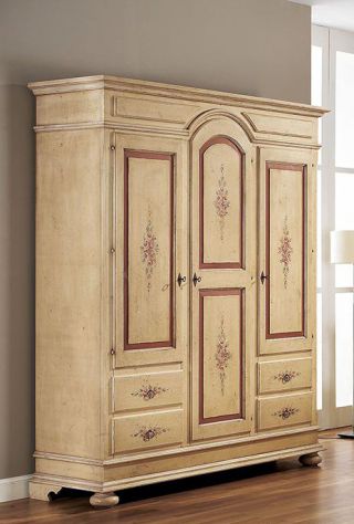 Armadio 3 ante 4 cassetti laccato decorato cod 7015
