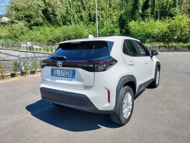 Toyota Yaris Cross 1.5H (116 CV) E-CVT Business AWD-i - Foto 6