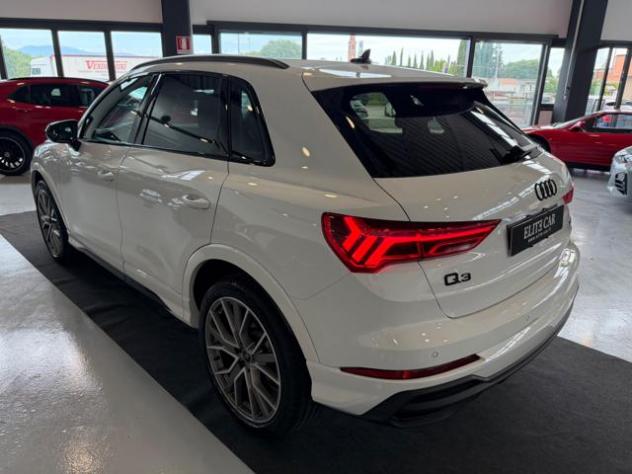 AUDI Q3 35 TDI S tronic Identity Black S line rif. 23667214 - Foto 4