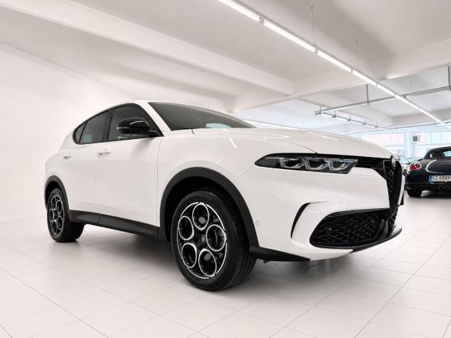 Alfa Romeo Tonale 1.3 280cv Plug-in Hybrid AT6 Sprint Q4 - Foto 3