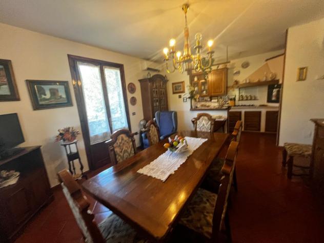 VILLINO di 6 vani e di 230 mq (CARMIGNANO) rif. L1388_2 - Foto 17