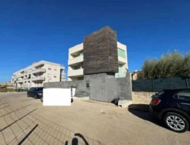 Immobile in asta di 340 m² con più di 5 locali e box auto in vendita a Siracusa - Foto 7