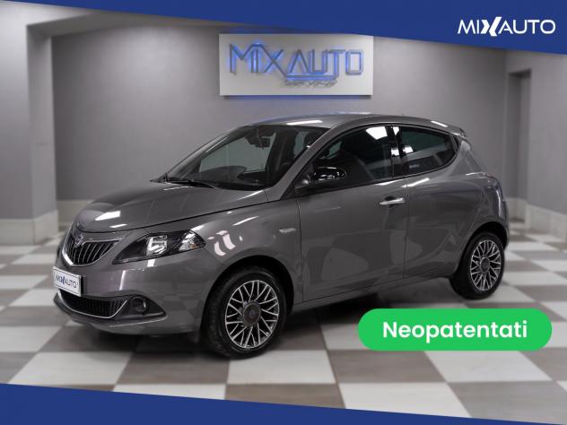 Lancia Ypsilon 1.0 Firefly Hybrid Gold Plus 70CV 5 Porte
