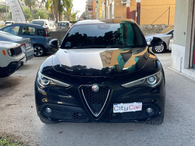 Alfa Romeo Stelvio 2.2 Turbodiesel 180 CV AT8 RWD Super