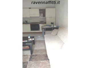 BILOCALE CON CORTILE BRUNELLI 500