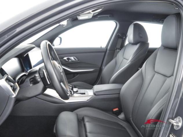 BMW 330 Serie 3 d mhev 48V Msport auto rif. 23802369 - Foto 9
