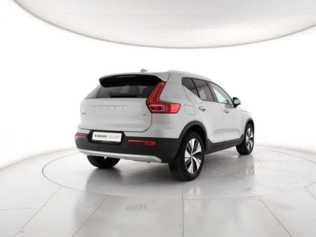 VOLVO XC40 T2 Geartronic Momentum Pro - Autocarro rif. 23529289 - Foto 5